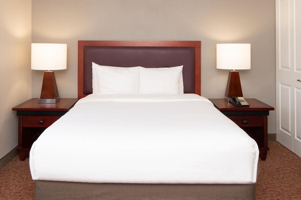 Hotel Larkspur Landing Extended Sacramento