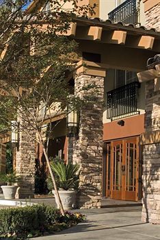 Larkspur Landing Extended Hotel